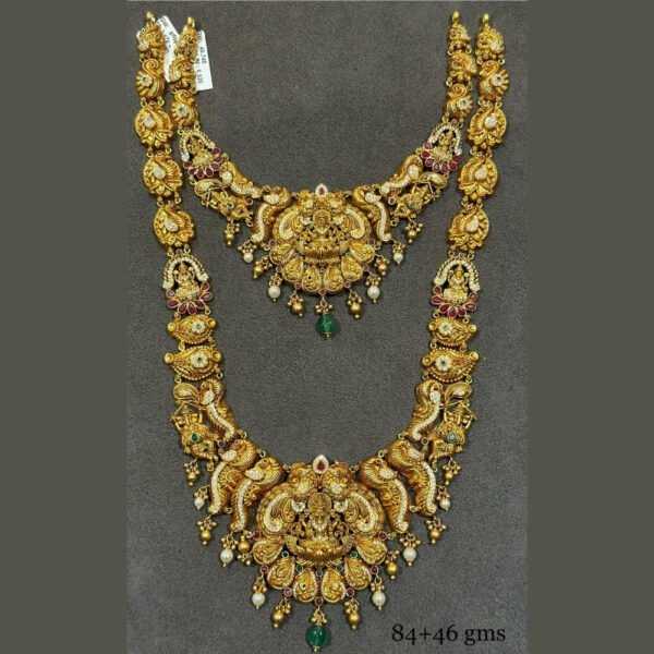 Glamorous Gold Haram Necklace Set