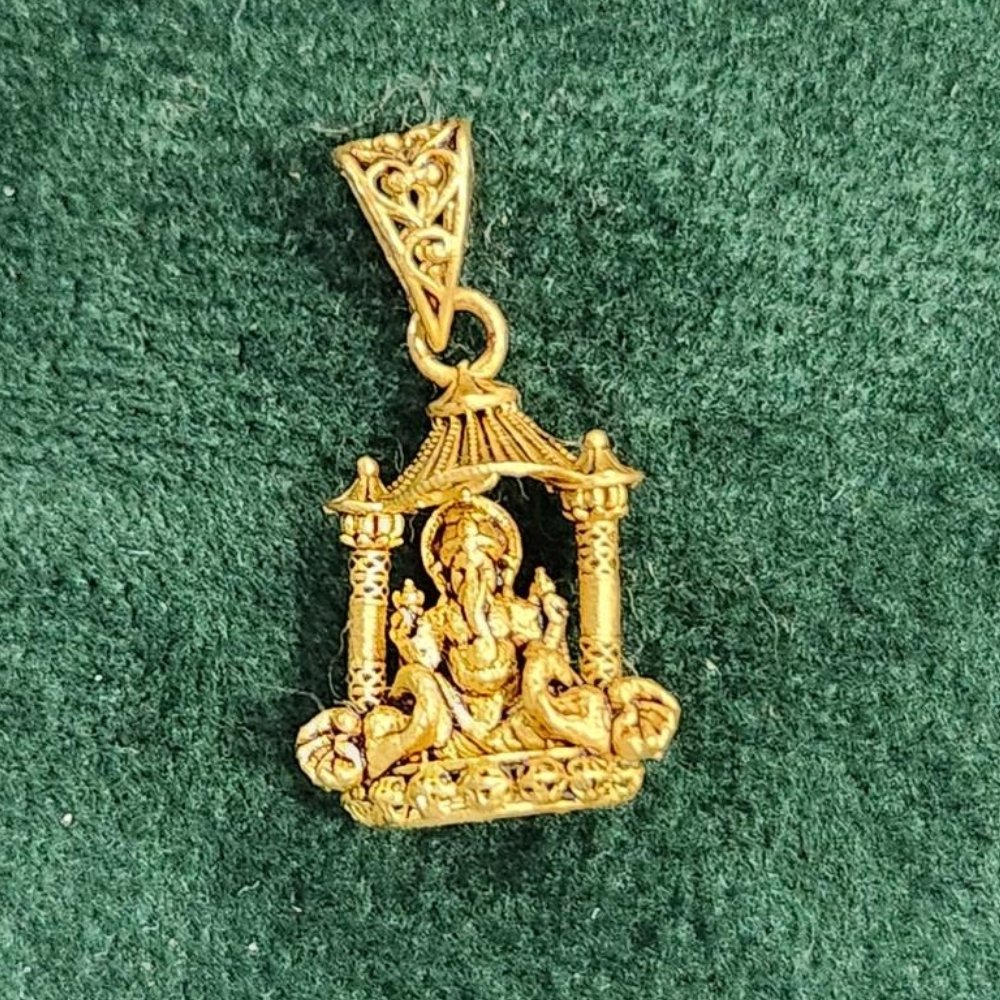 Elegant Ganesh Gold Pendant