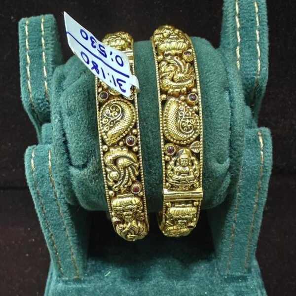 Lakshmi Gold Heritage Bangles